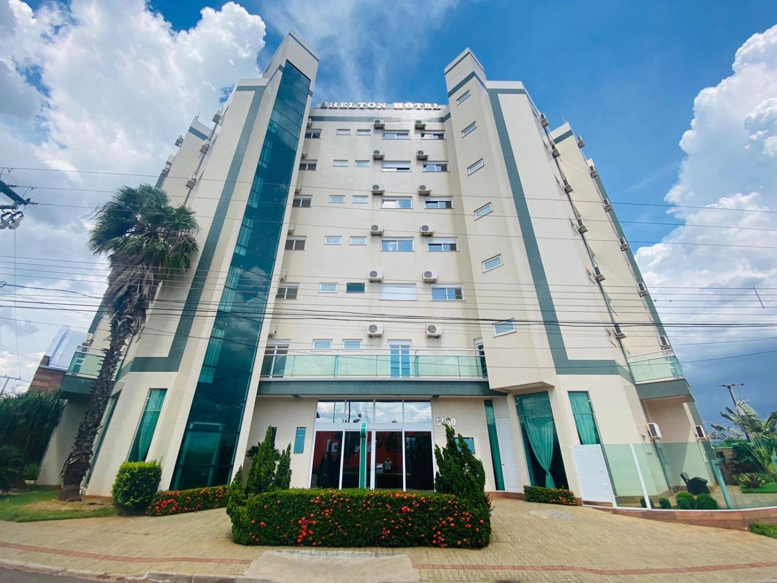 Shelton Palace Hotel Paranavaí Exterior foto